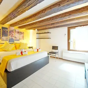 calle-dei-fabbri-san-marco-apartment.hotelinveneto.com/